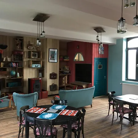 L'ecole Est Finie ! Prázdninový dům Féron