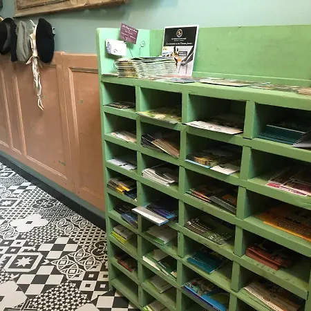 L'ecole Est Finie ! * Féron